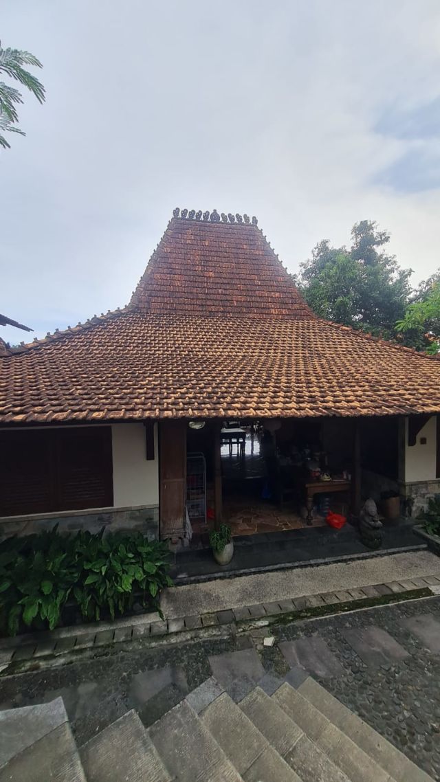 605 m² Land with Existing Wooden Villa Near Berawa Beach, Canggu - Image 10