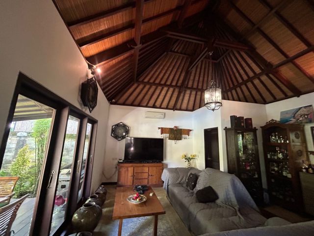 Freehold 5-Bedroom Villa in Prime Umalas – Recently Renovated - Image 3