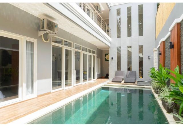 2-Storey Villa in Kerobokan Near Canggu – 3 Bedrooms - Image 1