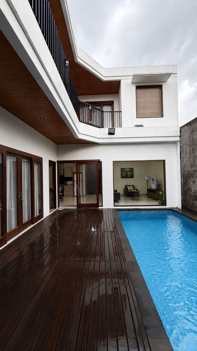Modern Minimalist 4-Bedroom Villa in Komplek Bali Arum, Jimbaran - Image 20