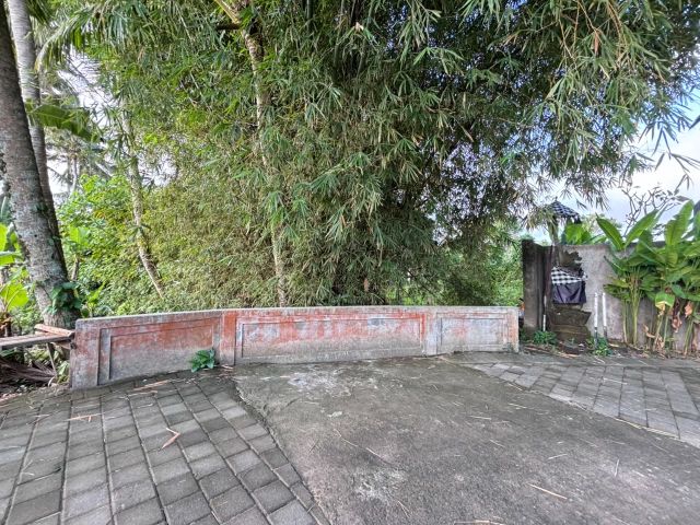 2,870 m² Land for Sale in Kemenuh, Near Ubud – Villa Zone - Image 4