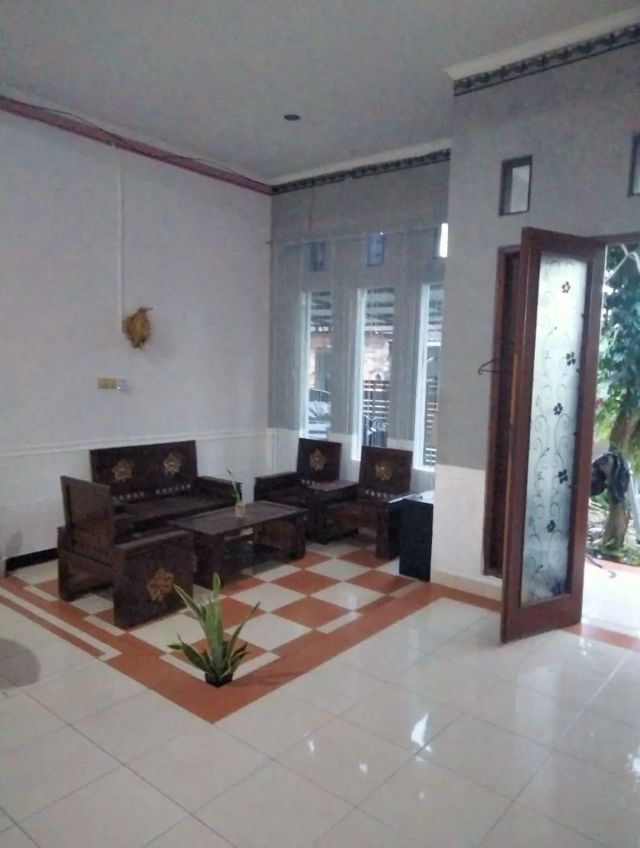 2-Storey House for Sale in Pering, Gianyar – 4 Bedrooms - Image 2