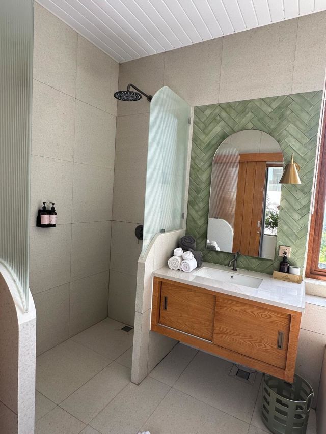 Turnkey Dual-Villa Airbnb Investment with Ocean Views in Uluwatu - Image 66