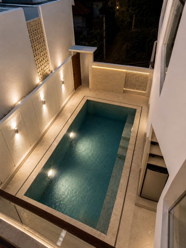 Premium 12-Room Mezzanine Apartment in Padonan, Canggu – High-Yield Freehold Investment - Image 1