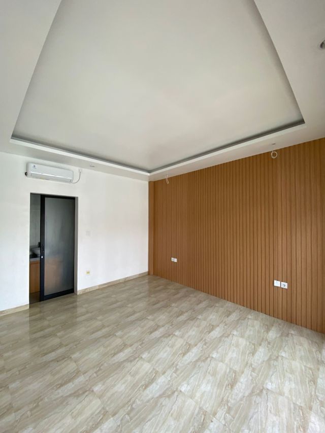 Brand New 2-Unit Villa Complex in Dalung Padonan, Bali – Freehold - Image 3