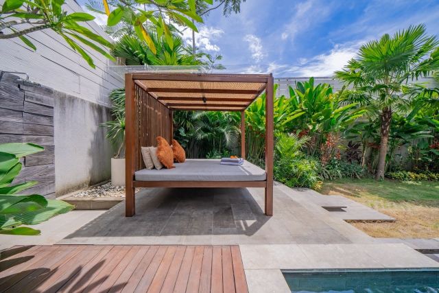 Luxury Tropical Villa in Pererenan, Canggu, Bali - Image 16