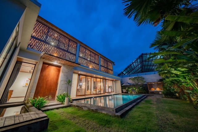Luxury Tropical Villa in Pererenan, Canggu, Bali - Image 22