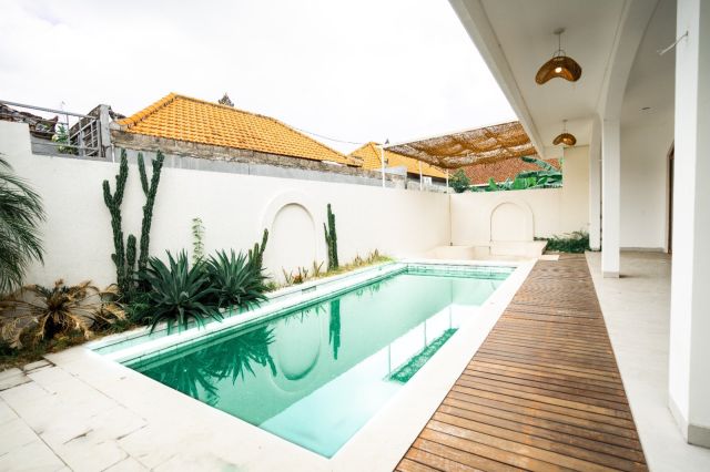 Brand New Villa for Sale in Babakan, Canggu, Bali - Image 10