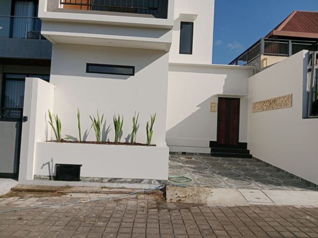 Brand New Modern Villa in Ungasan, Bali (Leasehold, For Sale & Lease) - Image 1