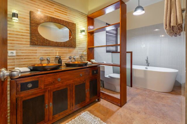 Luxury 3-Bedroom Villa in Canggu Munduk Catu, 300m from the Beach – For Sale & Lease - Image 17