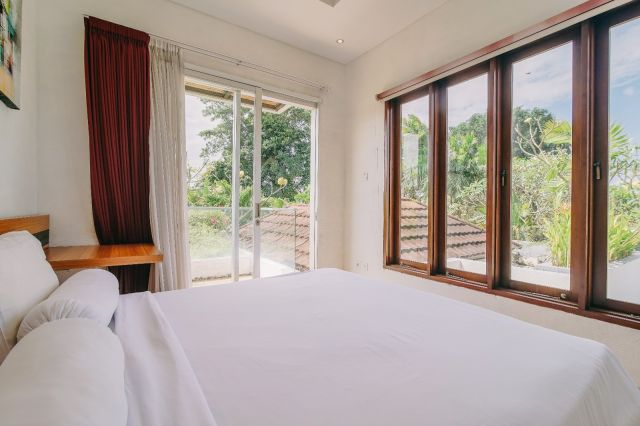 Beachfront Villa Near Jimbaran Beach, South Kuta, Bali - Image 2