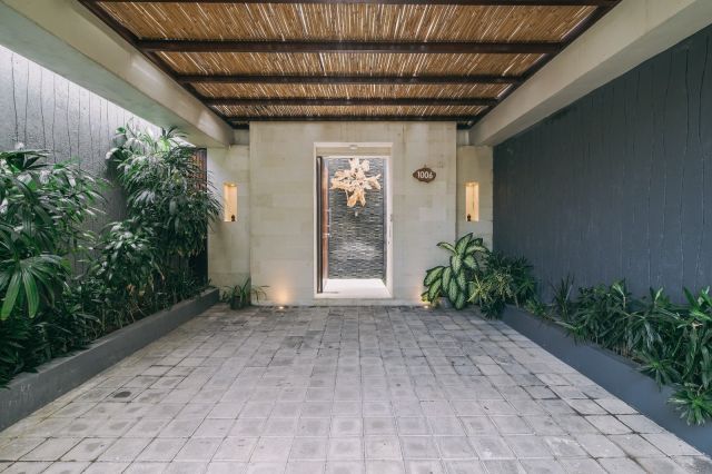 Beachfront Villa Near Jimbaran Beach, South Kuta, Bali - Image 3