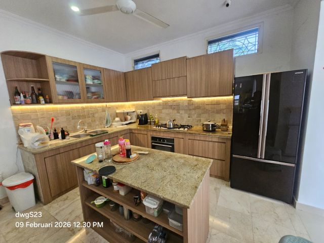 2-Storey Semi-Villa House Near Umalas, Kerobokan, Bali - Image 13