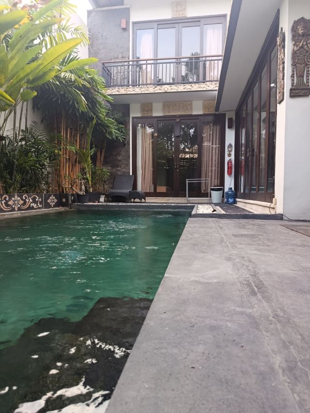 Rare Pre-Owned Villa in Tibubeneng, Canggu, Bali - Image 2