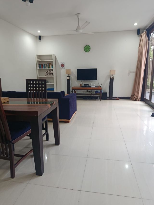 Rare Pre-Owned Villa in Tibubeneng, Canggu, Bali - Image 8