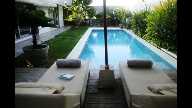 Freehold Villa on Main Road in Berawa, Canggu, Bali - Image 20