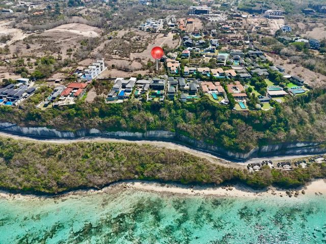 Land Near the Cliff in Pandawa, Kutuh, Bali - Image 9