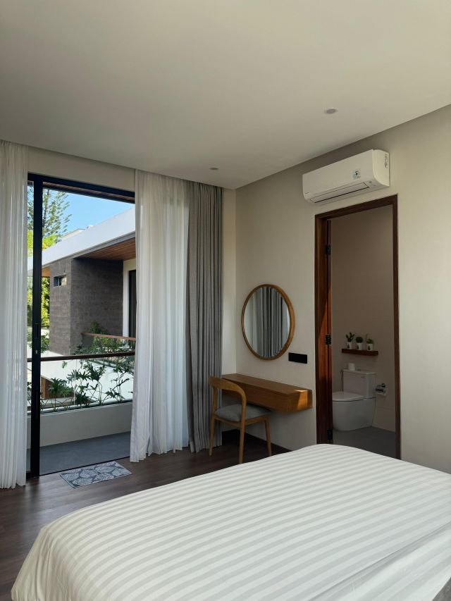 Luxury 5-Bedroom Villa in Batu Bolong, Canggu, Bali - Image 6