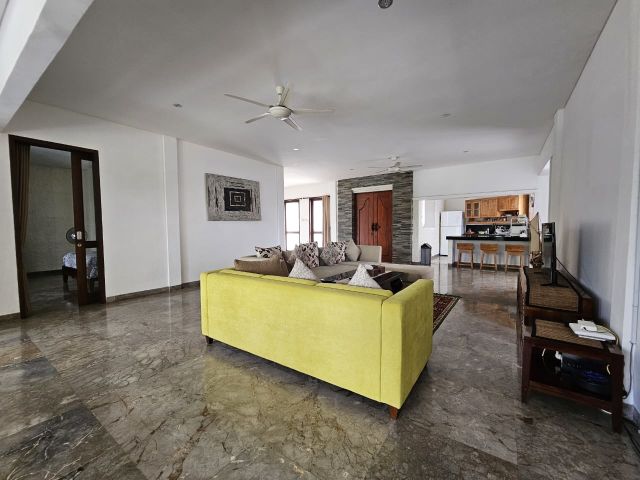 Colonial Design 5-Bedroom Villa Near Tumbakbayuh, Canggu - Image 26
