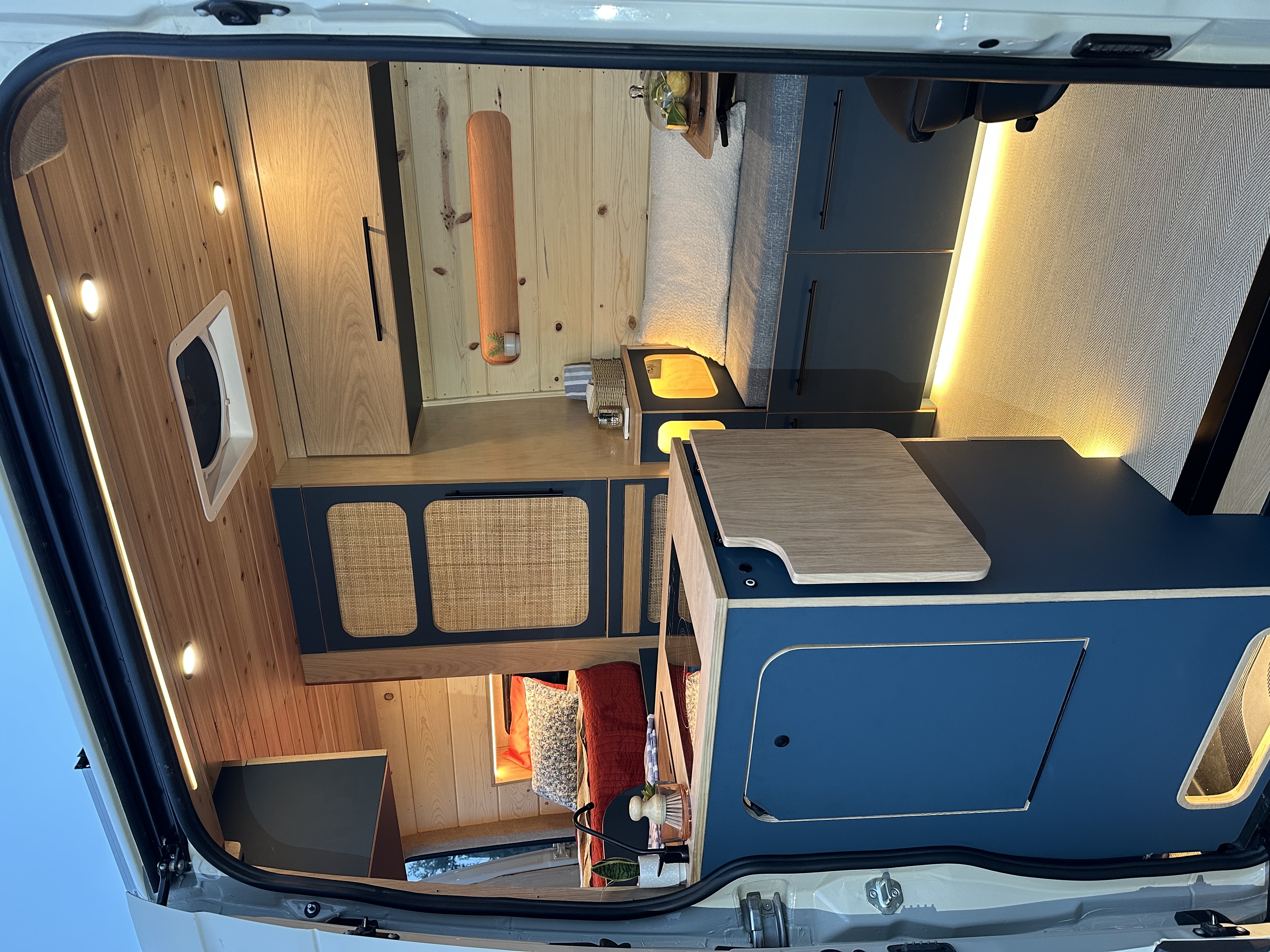 2025 Mercedes 144” Sprinter