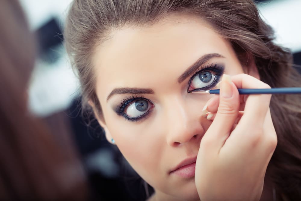 5 Best Kajals for Sexy Eyes