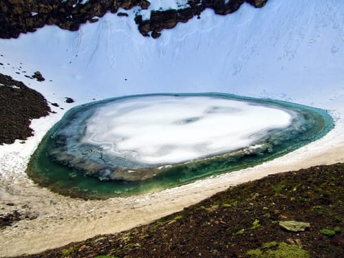 Roopkund trek in Uttarakhand