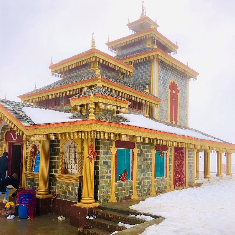 Solo travel - Surkhanda devi temple