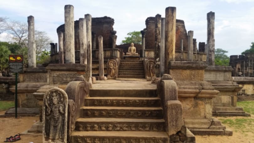 Things to see in Sri Lanka - Polonnaruwa ruins