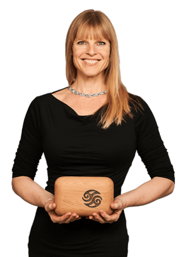 Deanna-with-Block