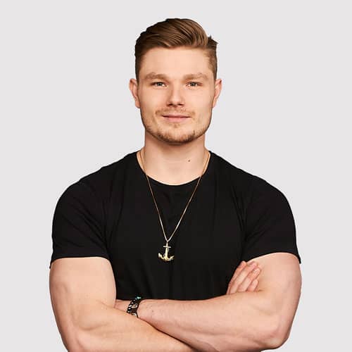 Quinn-Head-Shot-Square