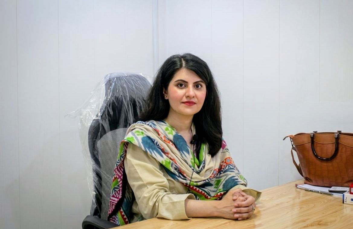 Dr Shafaq Farooq