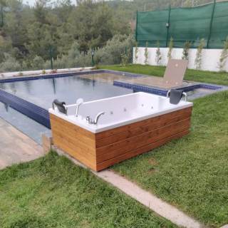 Dikdörtgen Jakuzi 120 X 200 H 60 — Çift Kişilik Jakuziler