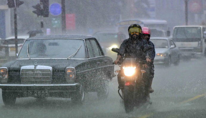 Sri Lanka Launches Comprehensive Cyclone Relief Plan Amid Ongoing Heavy Rains