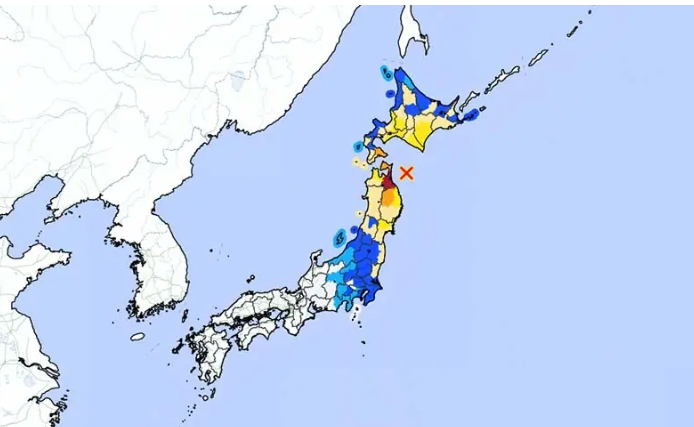 Powerful 7.6-Magnitude Earthquake Strikes Japan’s East Coast, Authorities Issue Urgent Warnings