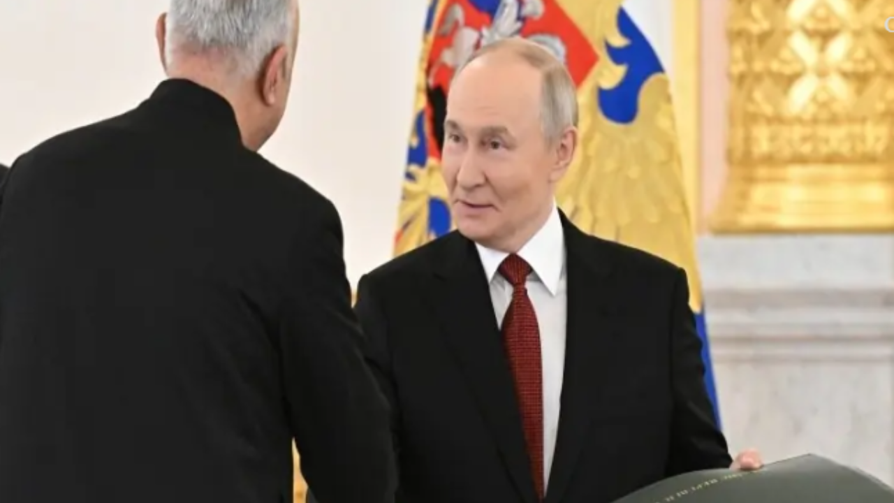 Putin Calls Russia-Pakistan Ties Mutually Beneficial