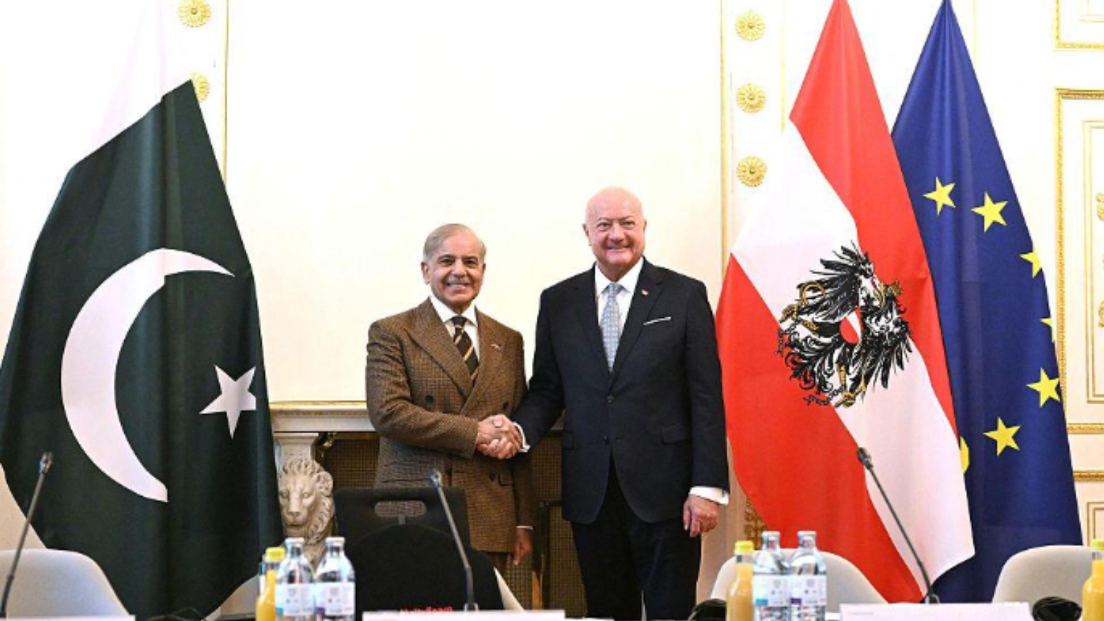 Shehbaz Sharif Receives Guard of Honour in Vienna as Pakistan Deepens Austria Ties - Image 2