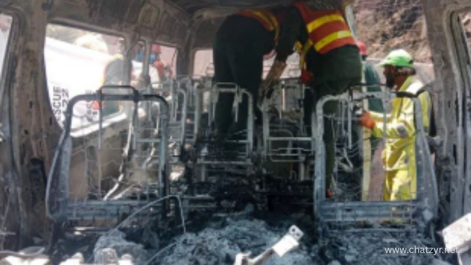 10 Family Members Killed as Van Bursts Into Flames on Islamabad-Murree Expressway During Trip to Murree | ChatZyr