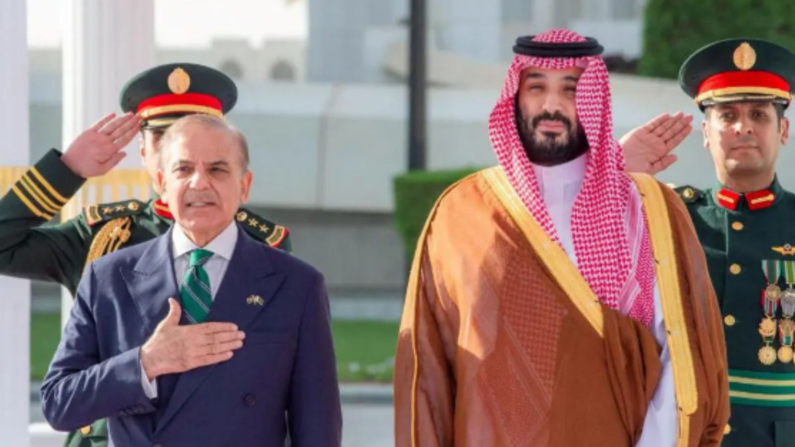 PM Shehbaz Sharif, Field Marshal Asim Munir Visit Saudi Arabia for Strategic Talks with Crown Prince MBS