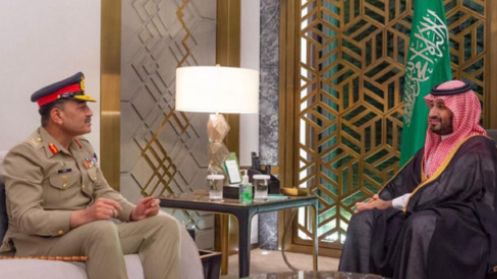 PM Shehbaz Sharif, Field Marshal Asim Munir Visit Saudi Arabia for Strategic Talks with Crown Prince MBS - Image 2