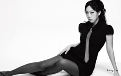 Lee Young-ji: From Rap Competition Winner to Korean Hip-Hop Star | ChatZyr - Image 4