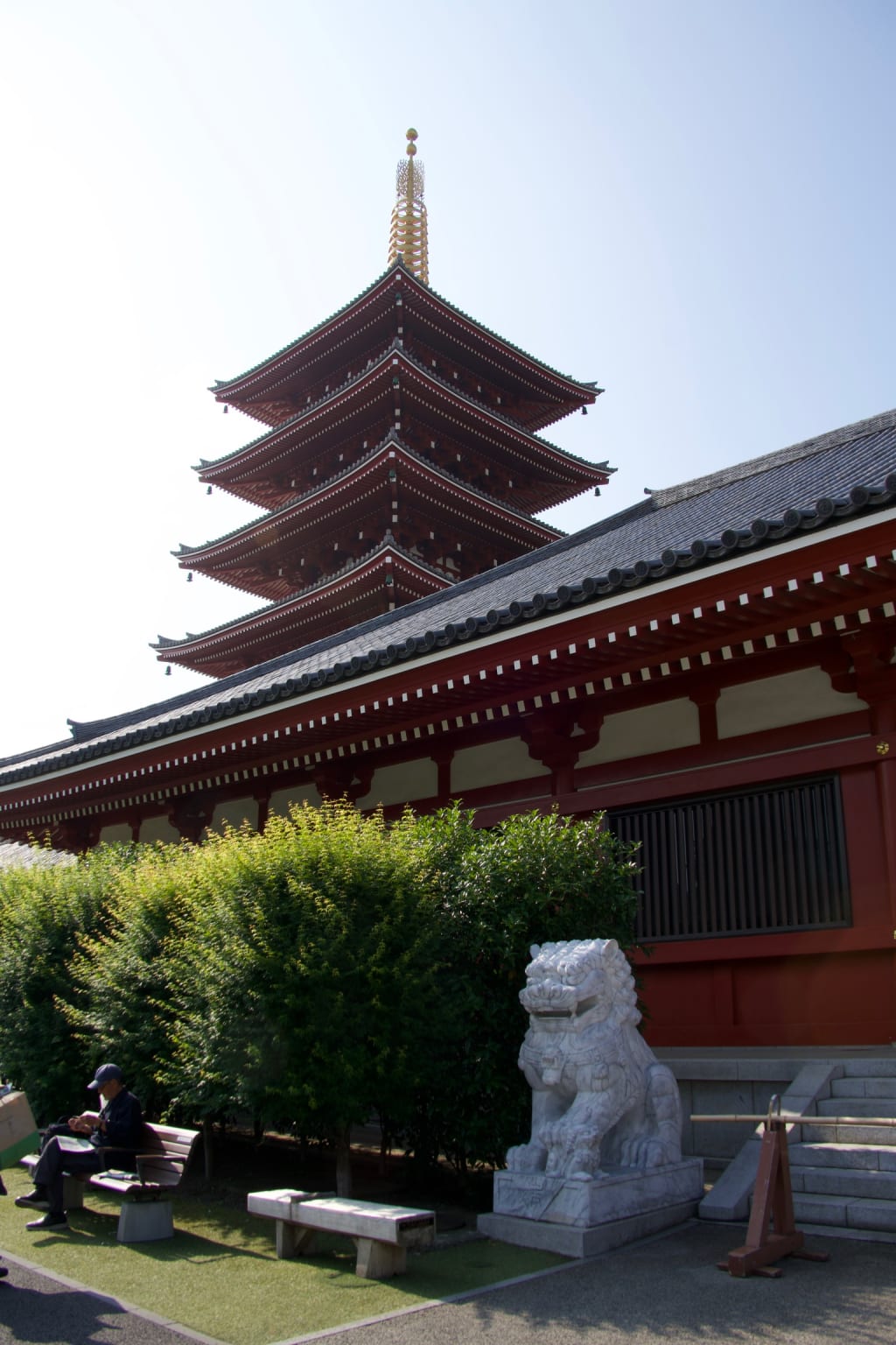Senso-ji Temple in Tokyo early in the morning