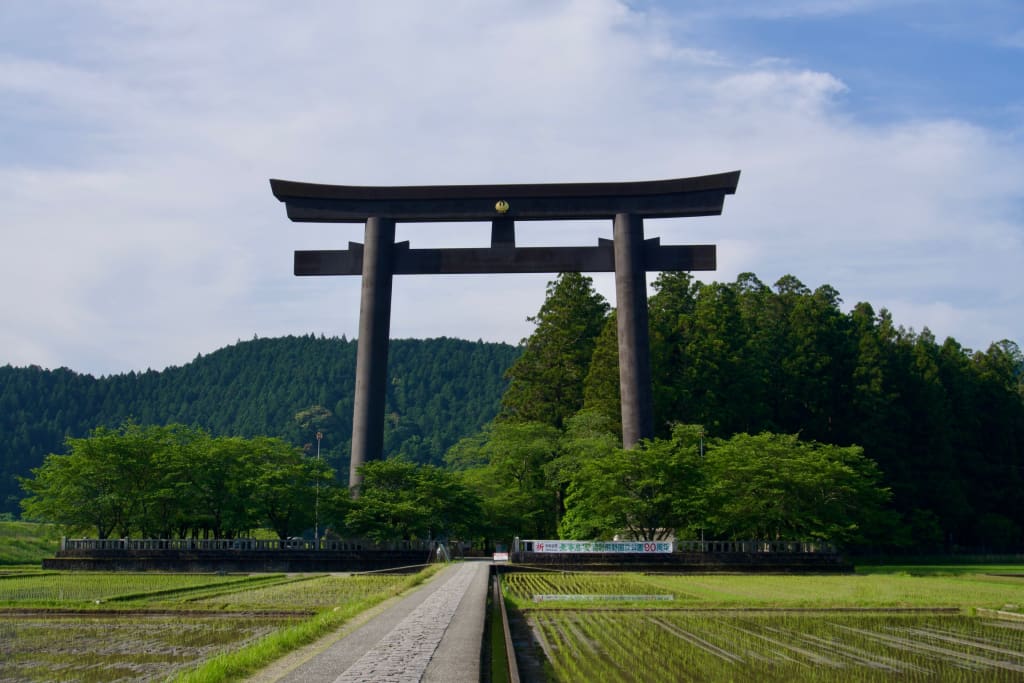 Oyunahara, the largest torii gate in the world