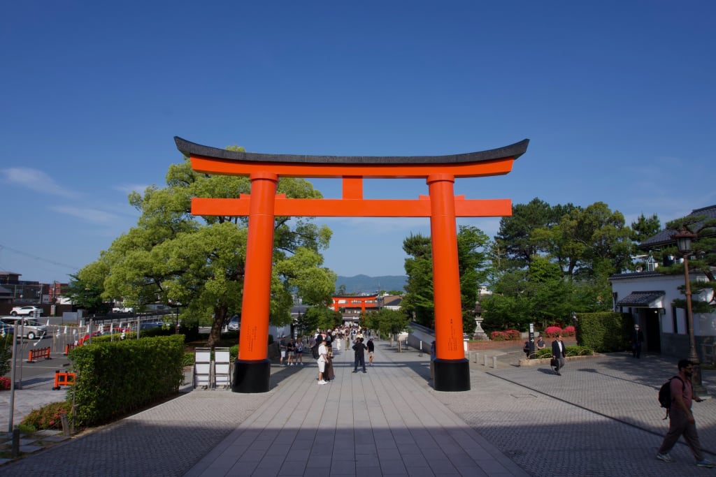 The giant torii gate outside Fushimi Inari in Kyoto