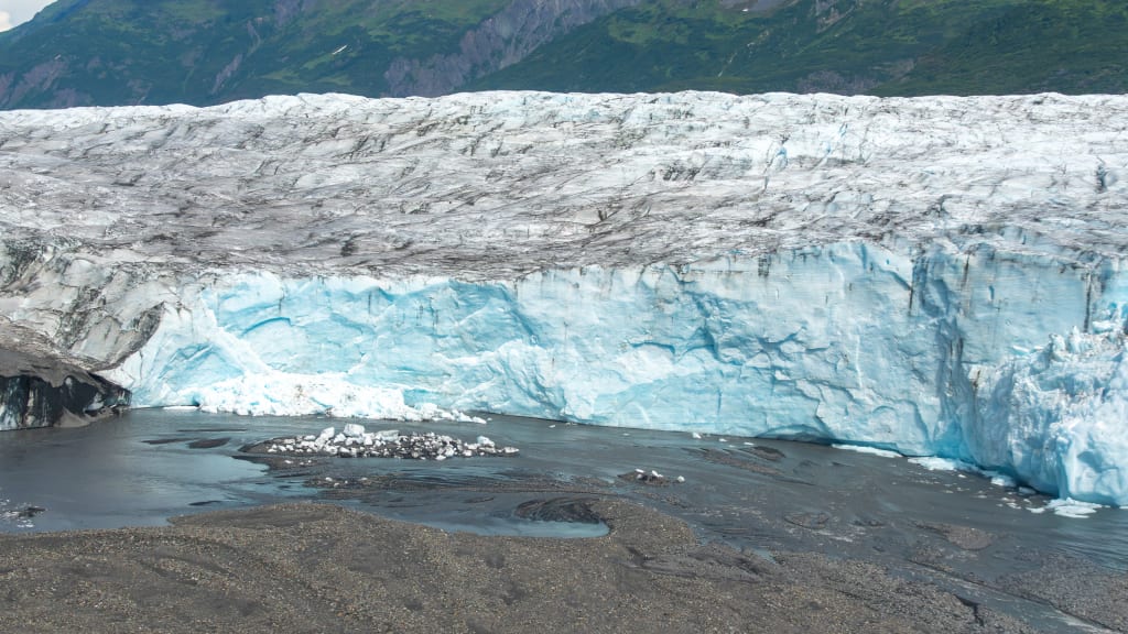 Lake George Glacier from above