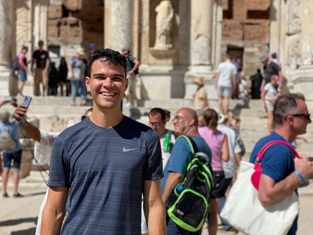 Crowds at the Library of Celsus