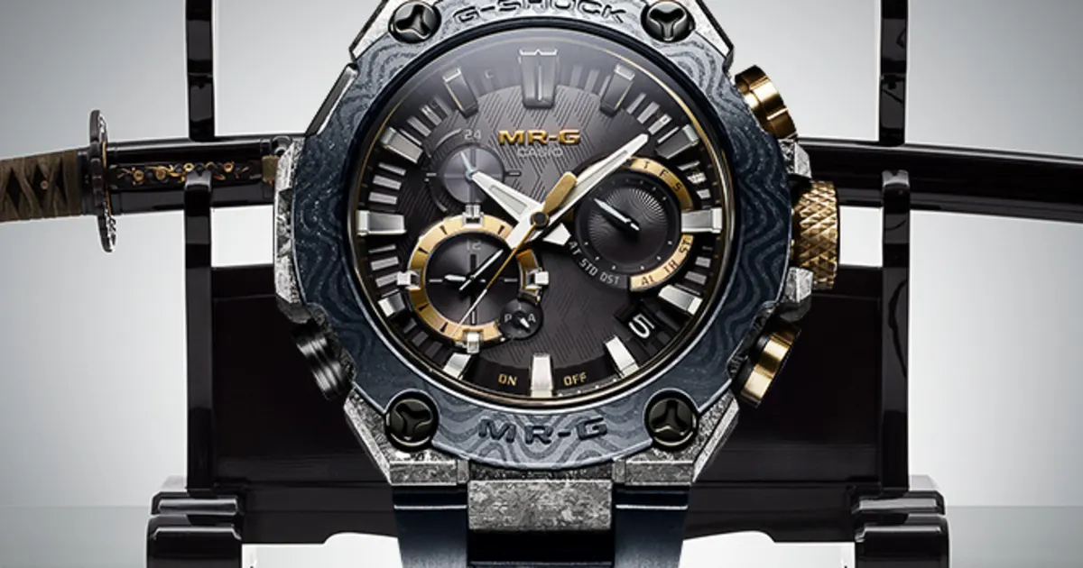 G-SHOCK GA-2000 ブラック/ゴールド s-l400.jpg