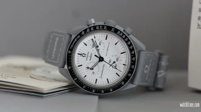 Omega X Swatch: MoonSwatch 1965 (With Live Photos) | WatchTime