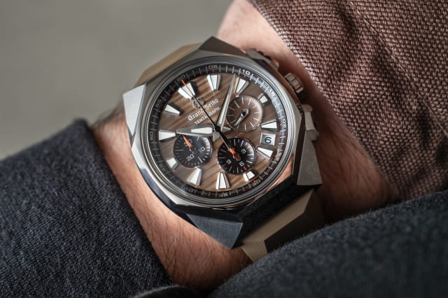 新作サルセーション Back opened tank LightBrown XS New Release: Grand Seiko Tentagraph SLGC006 Watch | aBlogtoWatch