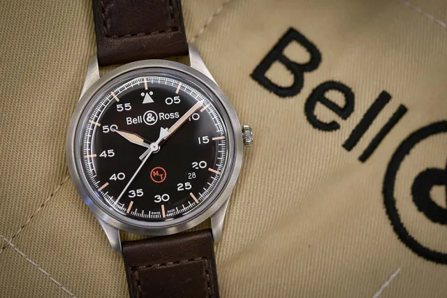 Vintage Eye for the Modern Guy: Bell & Ross Vintage BR V1-92