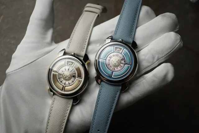 Two New GaGa Laboratorio Labormatics: Enjoying 'Champagne' Near